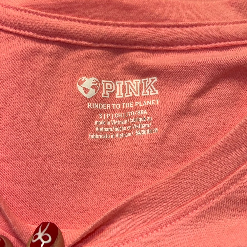 Victoria’s Secret Pink Tee - Picture 3 of 3